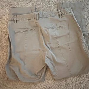 Gap Women's Slim Cropped Pants